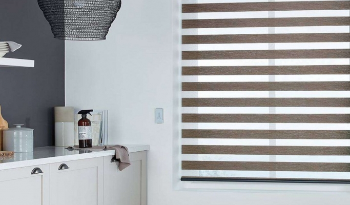 Les stores zébra sont de plus en plus appréciés en Tunisie