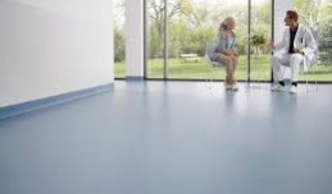 Le revêtement de sol en PVC destiné aux cliniques